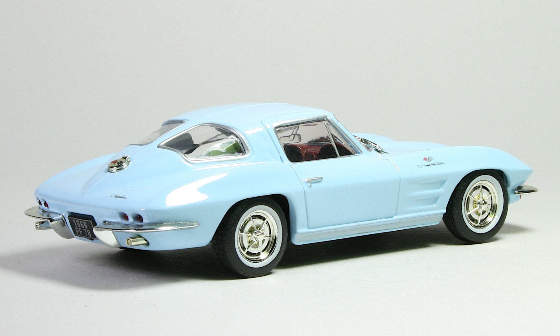 IXO Modellautos: IXO, Chevrolet Corvette Stingray – Gebraucht aus Elsau von Peekay8 1