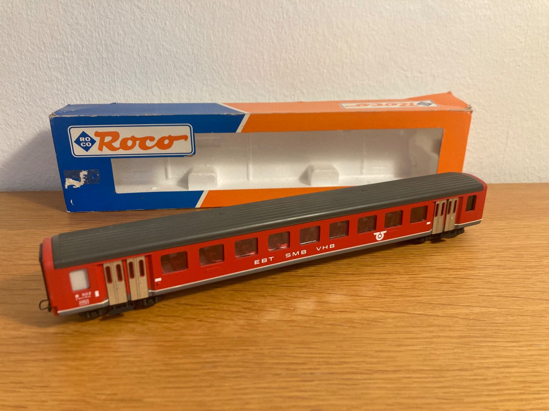 EMB Modellini di ferrovie: H0 Flury EBT Einheitswagen I B – Usato da Bern venduto da yle_qd7v 1