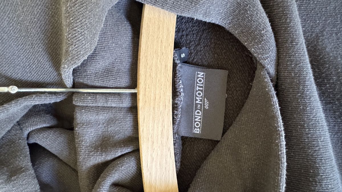 Maglioni & Felpe: James Bond Pullover – Usato da Niederurnen venduto da row_m7ld 2