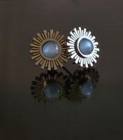 Ohrstecker goldfarben Sonne mit Stein guter Zustand