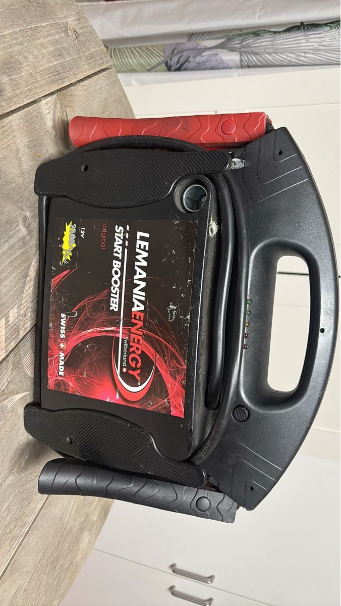 Caricabatterie: LEMANIAENERGY START BOOSTER 12V – Usato da Bonaduz venduto da Jomby