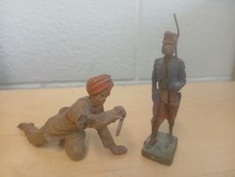 2 Figurines Soldats Anciens Jouets, Peints à la main