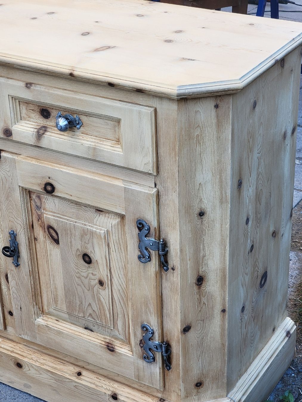 Cassettiere: Arvenholz Kommode Sideboard – Usato da Sils im Domleschg venduto da platin01 4