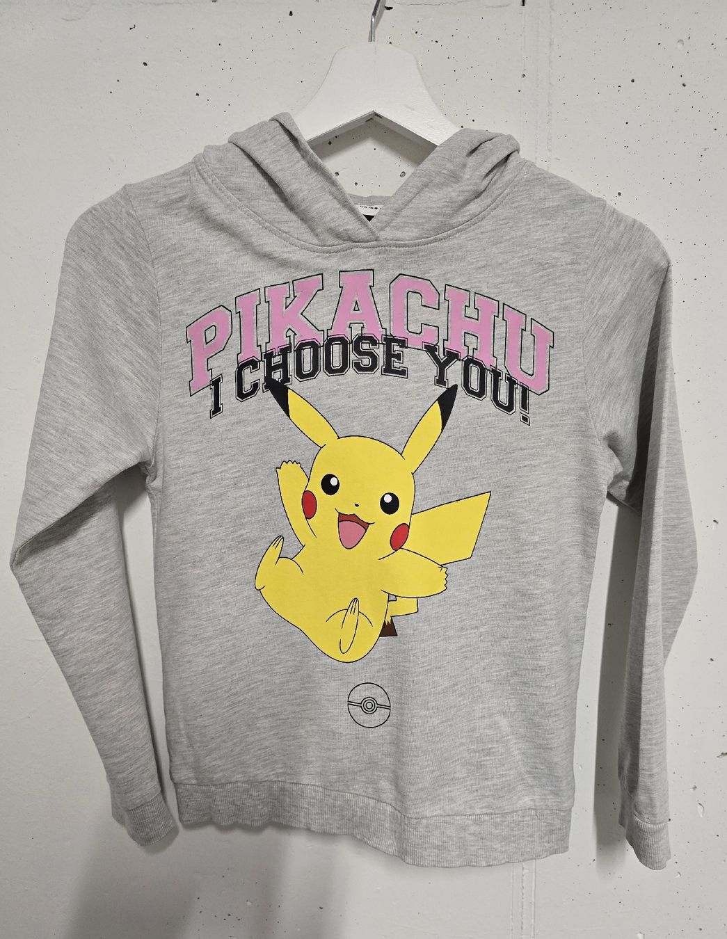 Ensembles coordonnés: Pokémon Pikachu Kleiderpaket Gr.140 – D'occasion à Salez par Nasa2018 1