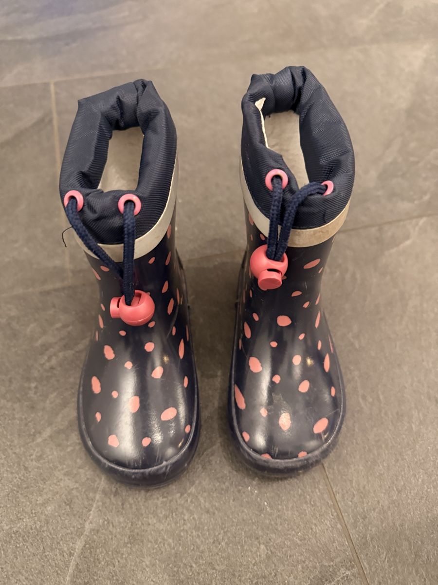 Scarpe per ragazzi: Winterstiefel 22/23 gefüttert – Usato da Illnau venduto da DuNa