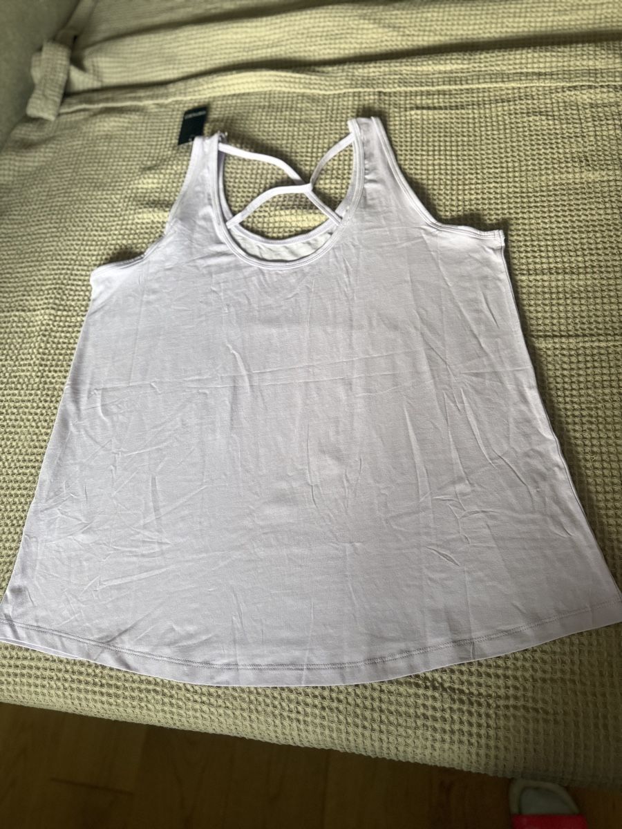 T-shirt: Neues Shirt – Nuovo (secondo la descrizione) da Altishofen venduto da UrsulaP0102 1