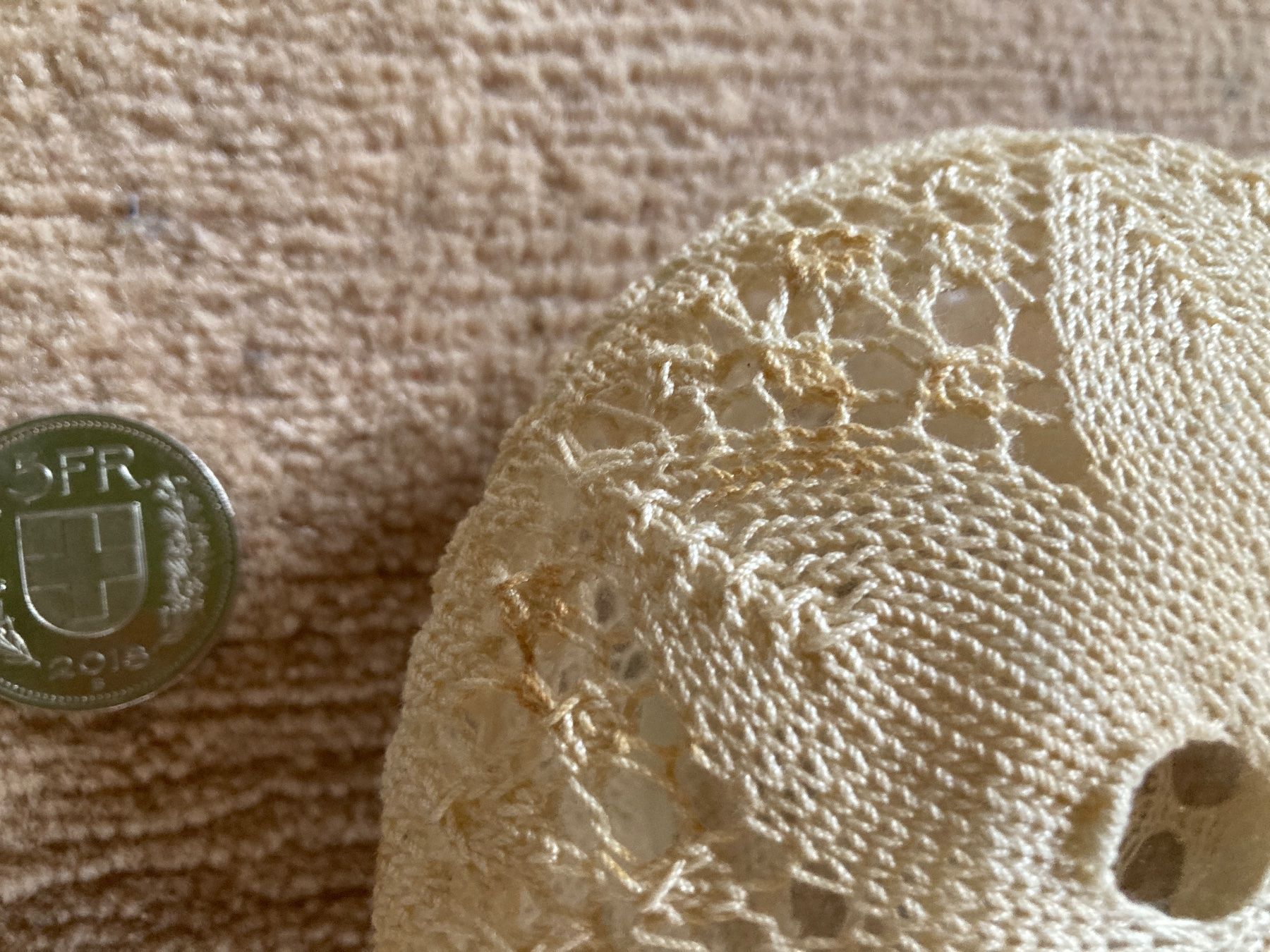 Tutte le decorazioni: Antike Glasdose umstrickt – Usato da Thun venduto da kirue09 4