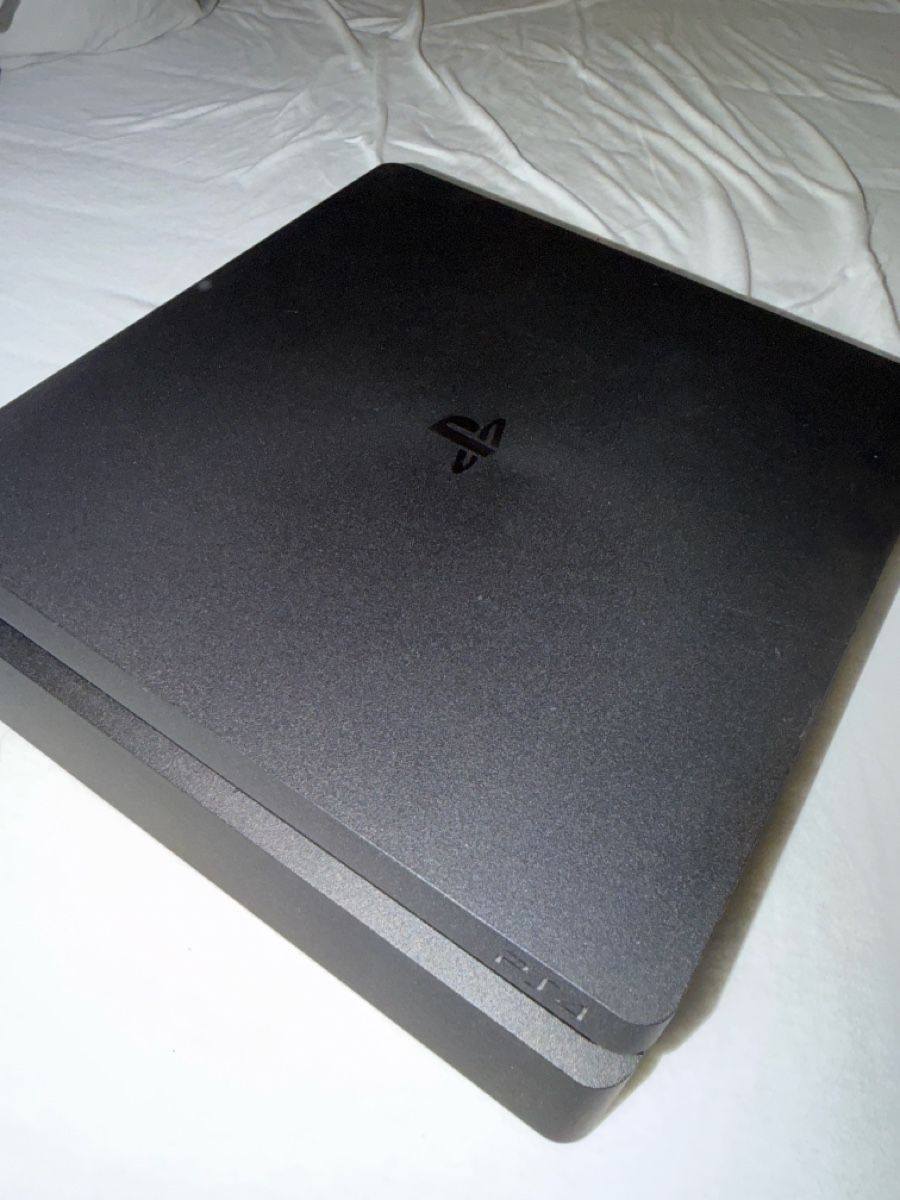 Sony Consoles: PlayStation 4 – Neuf (Voir description) à Wetzikon ZH par aro_685k
