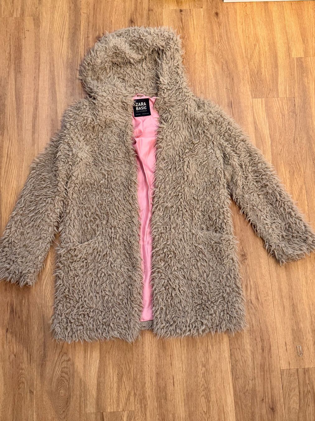 Zara Cappotti: Zara Basic Teddyfell Jacke, Grösse M hellbraun – Usato da Rothrist venduto da Fondgruebe