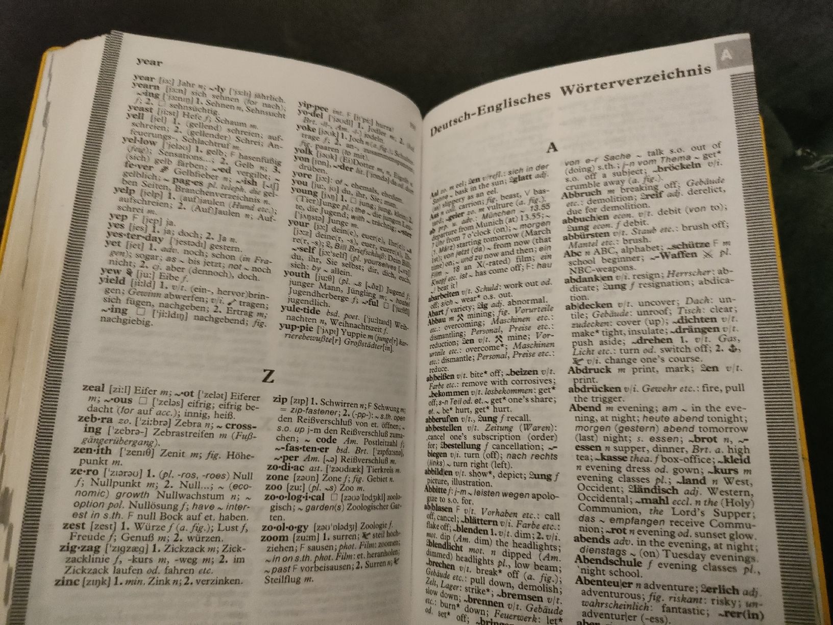 Bücher: Langenscheidt Schulwörterbuch Englisch – Gebraucht aus Muri AG von Mupuputs 3