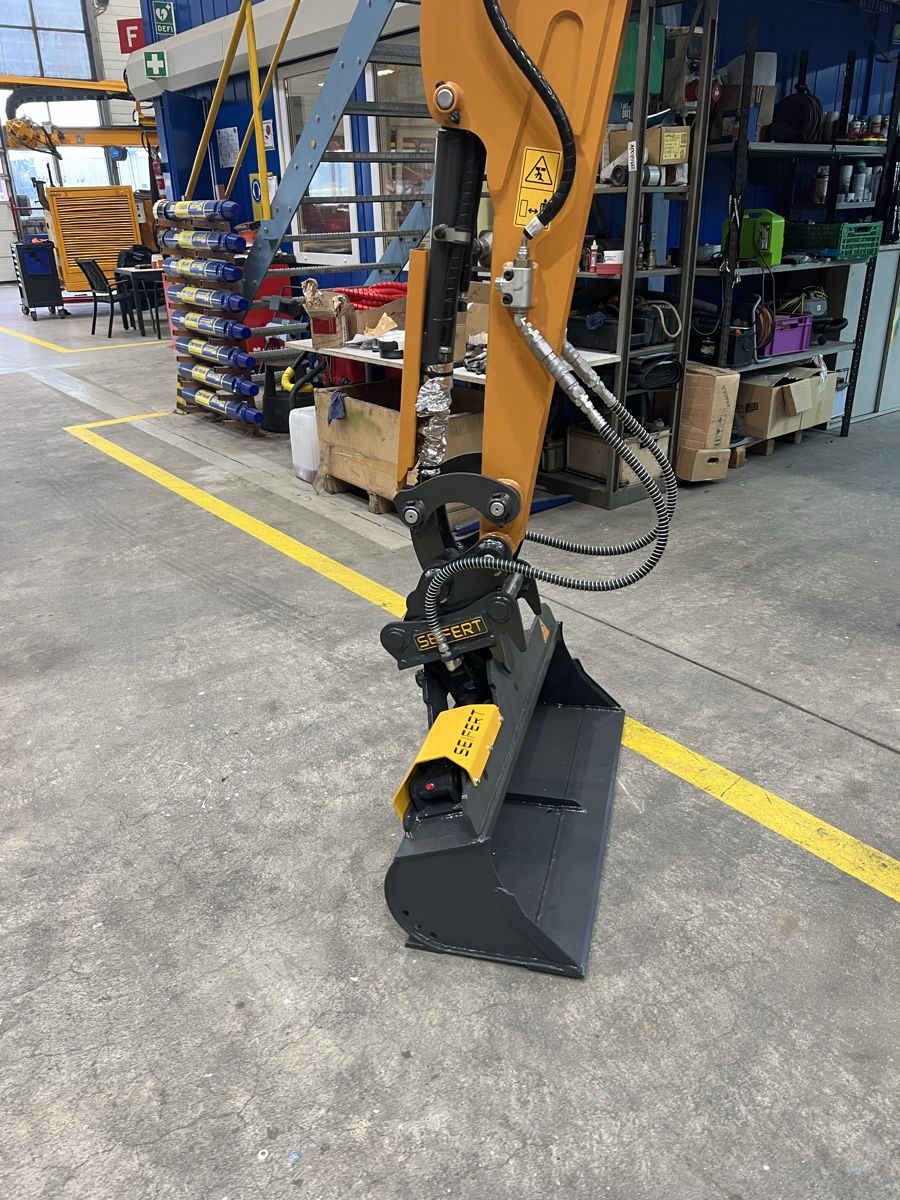 Escavatori: Bagger case CX 19 C 1.7-2t – Nuovo e nell'imballaggio originale da Bülach venduto da labf 2