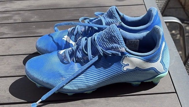 Puma Scarpe per ragazzi: Fussballschuhe Gr 41 – Usato da aathal-seegräben venduto da buy-and-bye