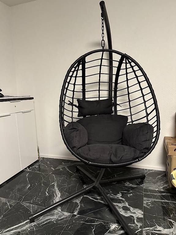 Poltrone pensili da giardino: Schwarzer Hängesessel, neuwertig, top – Usato da Kriegstetten venduto da suji18 1