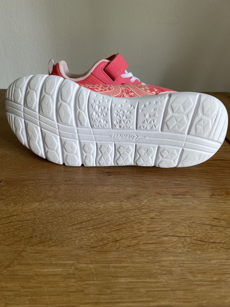 Scarpe per ragazze: Turnschuhe – Usato da Gränichen venduto da Kona06 2