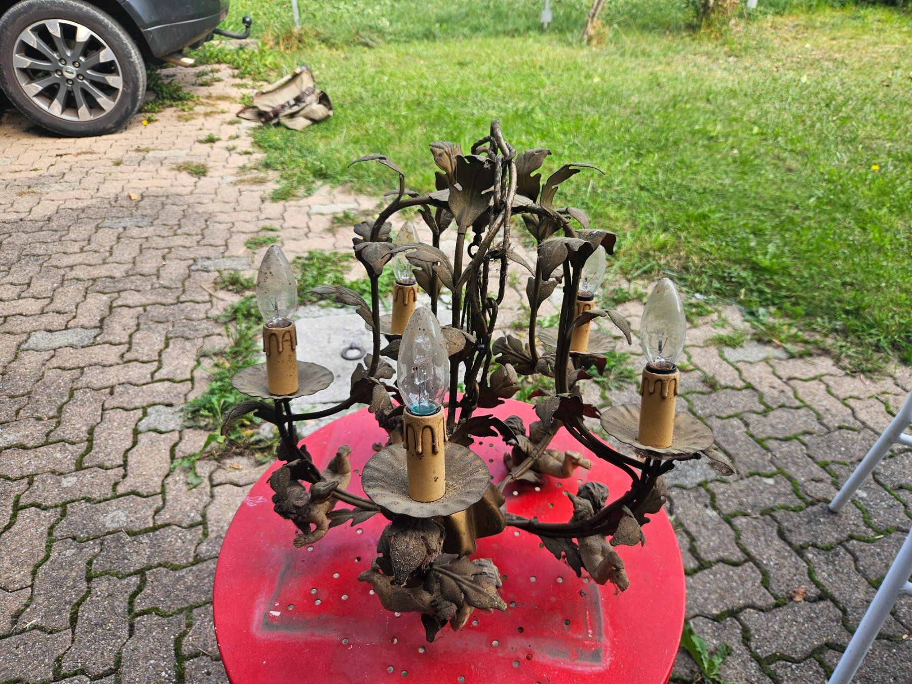 Lustres & lampes de plafonds: Antiker Kronleuchter – D'occasion à Wilderswil par balmerh