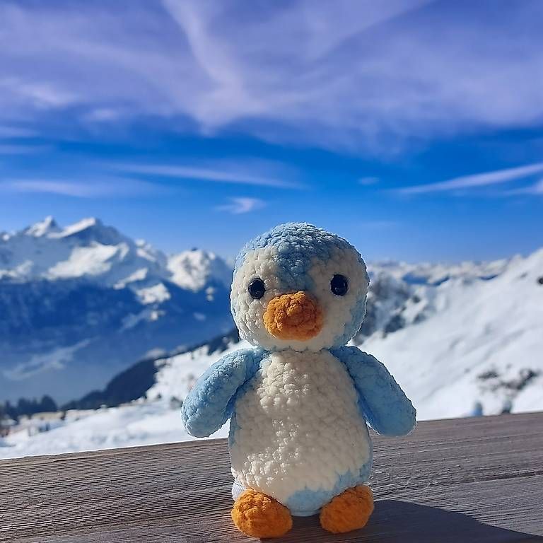 Giocattoli: Gehäkelter Pinguin – Usato da Meiringen venduto da Flauschfarm 2