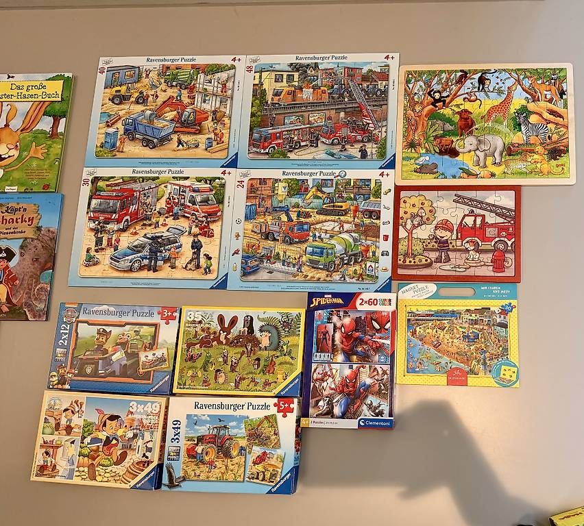 Bücher: Diverse Bücher, Puzzle, Spiele – Gebraucht aus Füllinsdorf von Ayumi_CH