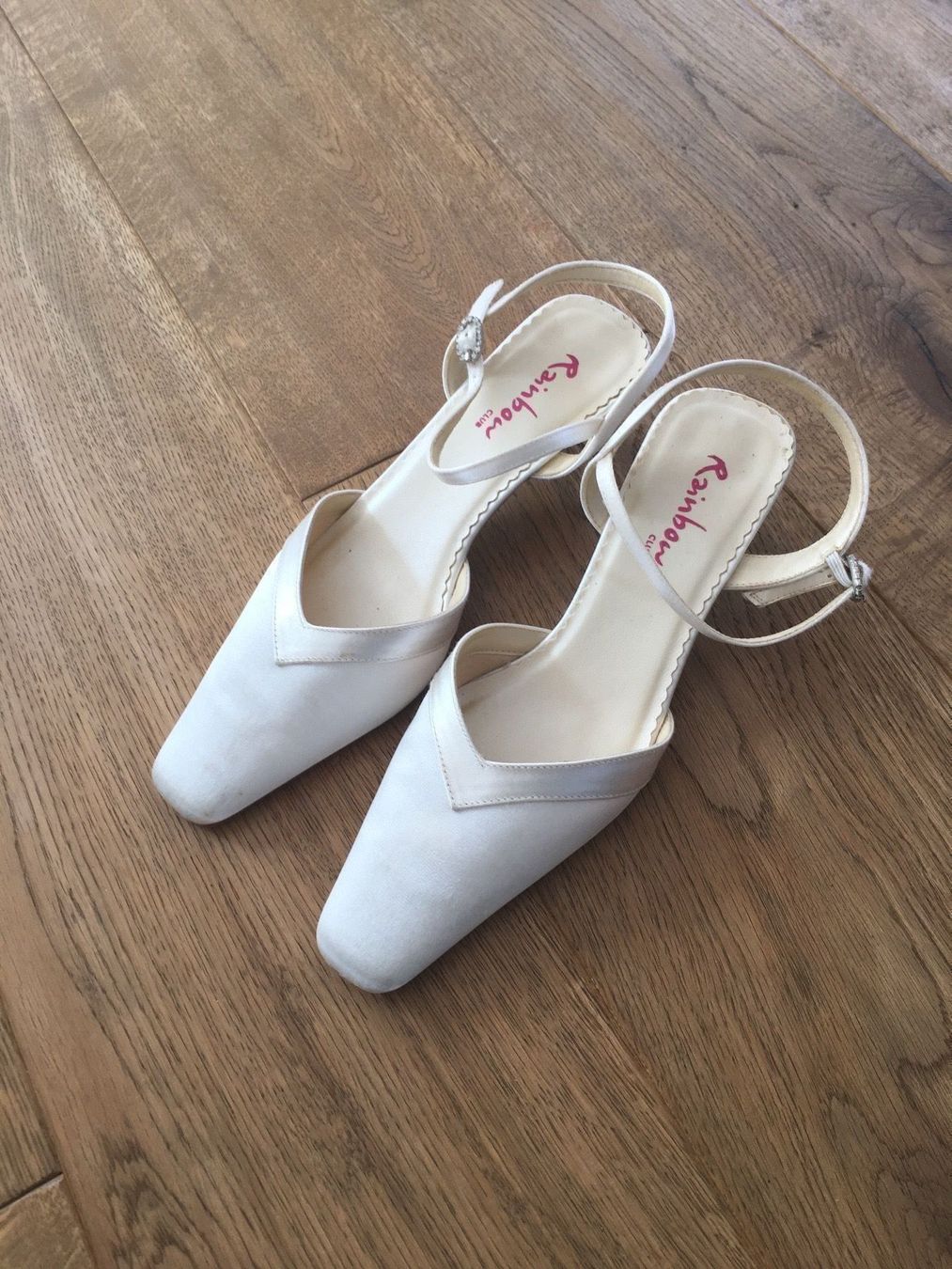 Rainbow Scarpe da donna: *Rainbow* Braut-Schuhe 40 – Usato da Sissach venduto da Gaemma
