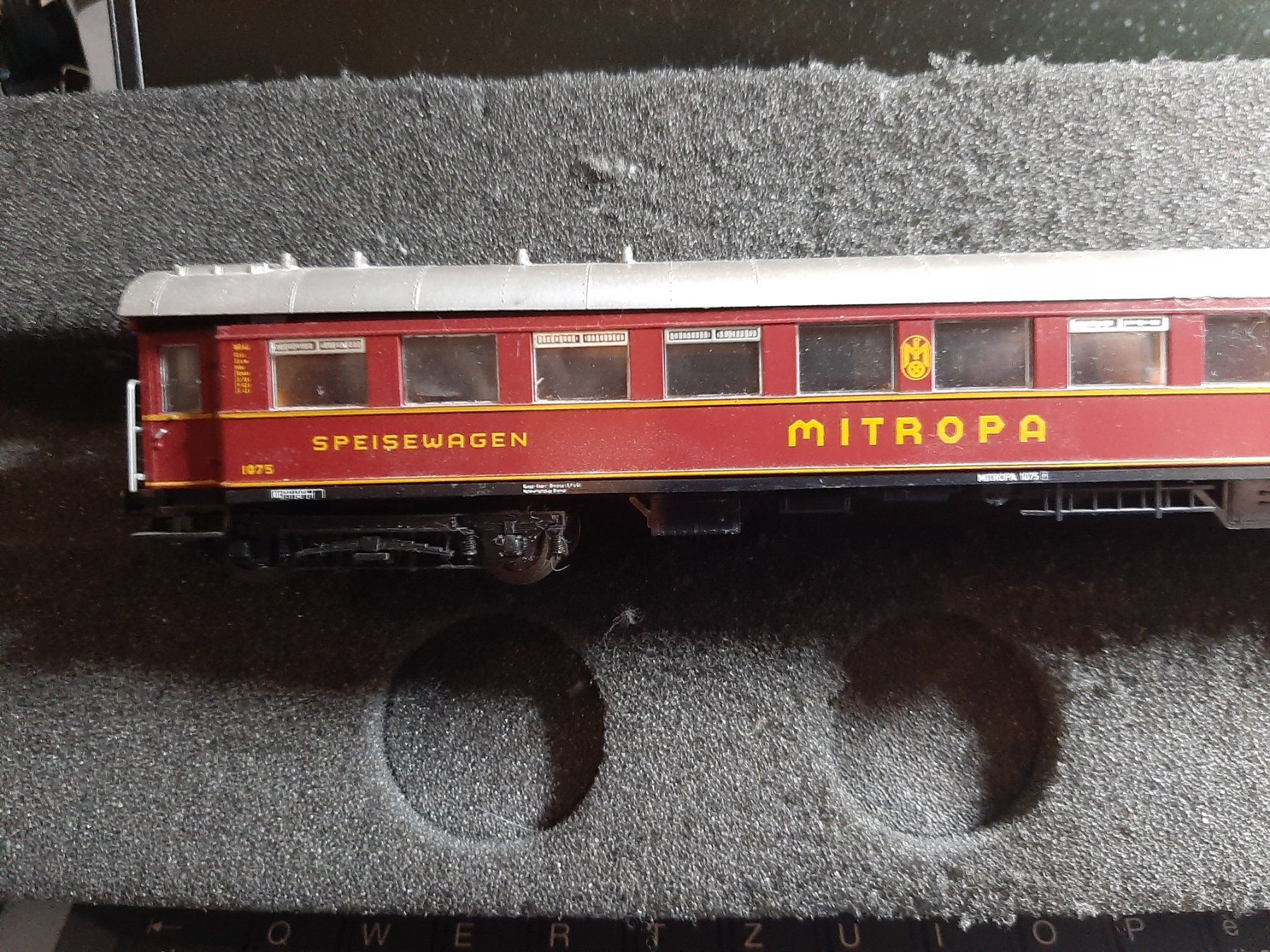 Liliput Modellini di ferrovie: LILIPUT DMITROPA SPEISEWAGEN 1075 REF.16 – Usato da Avully venduto da RIVALIS 1