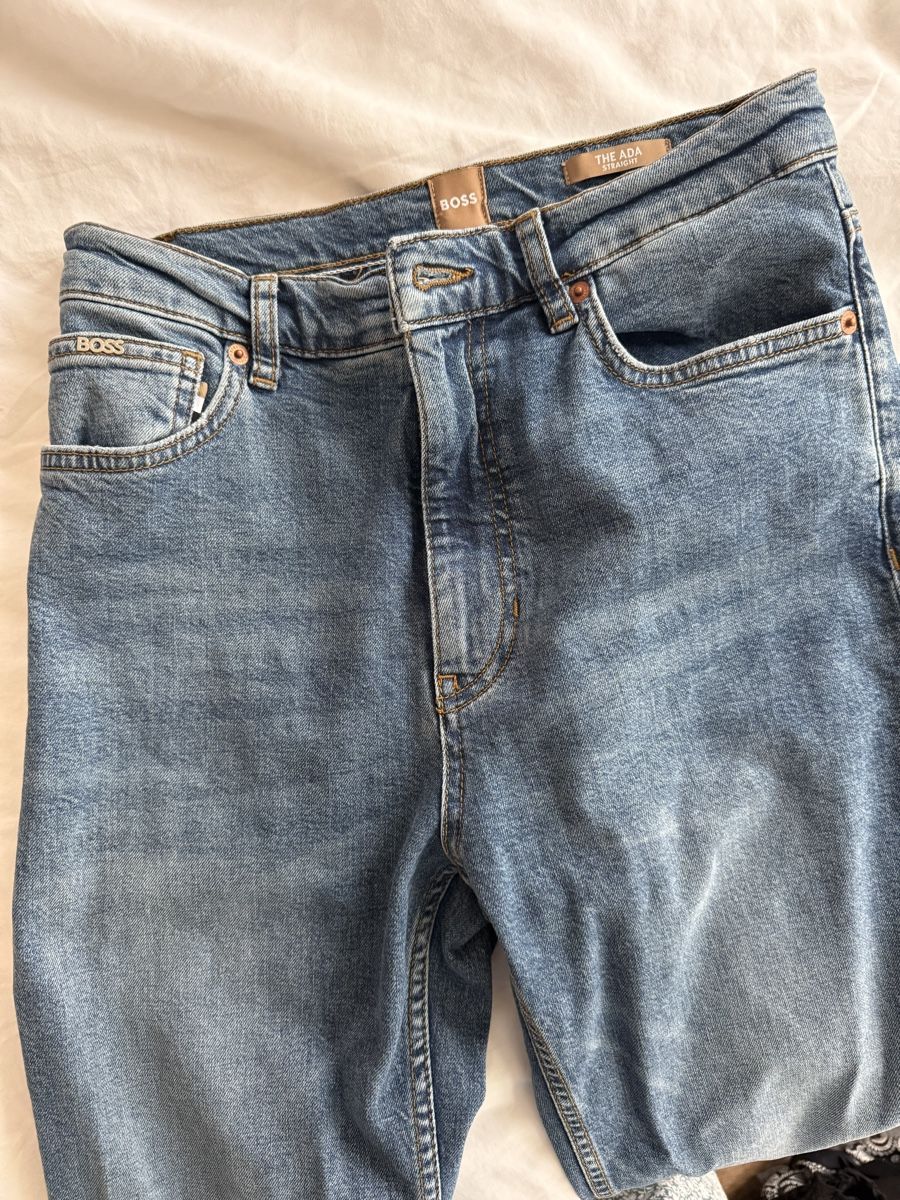 Hugo Boss Jeans: Boss Jeans Blau  – Nuovo (secondo la descrizione) da Luzern venduto da Itsclaire