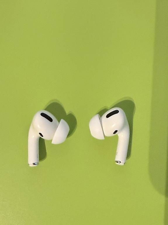 Apple Casques audio: AirPods Pro 1. Generation – Défectueux à ZUFIKON par SULMI01 3