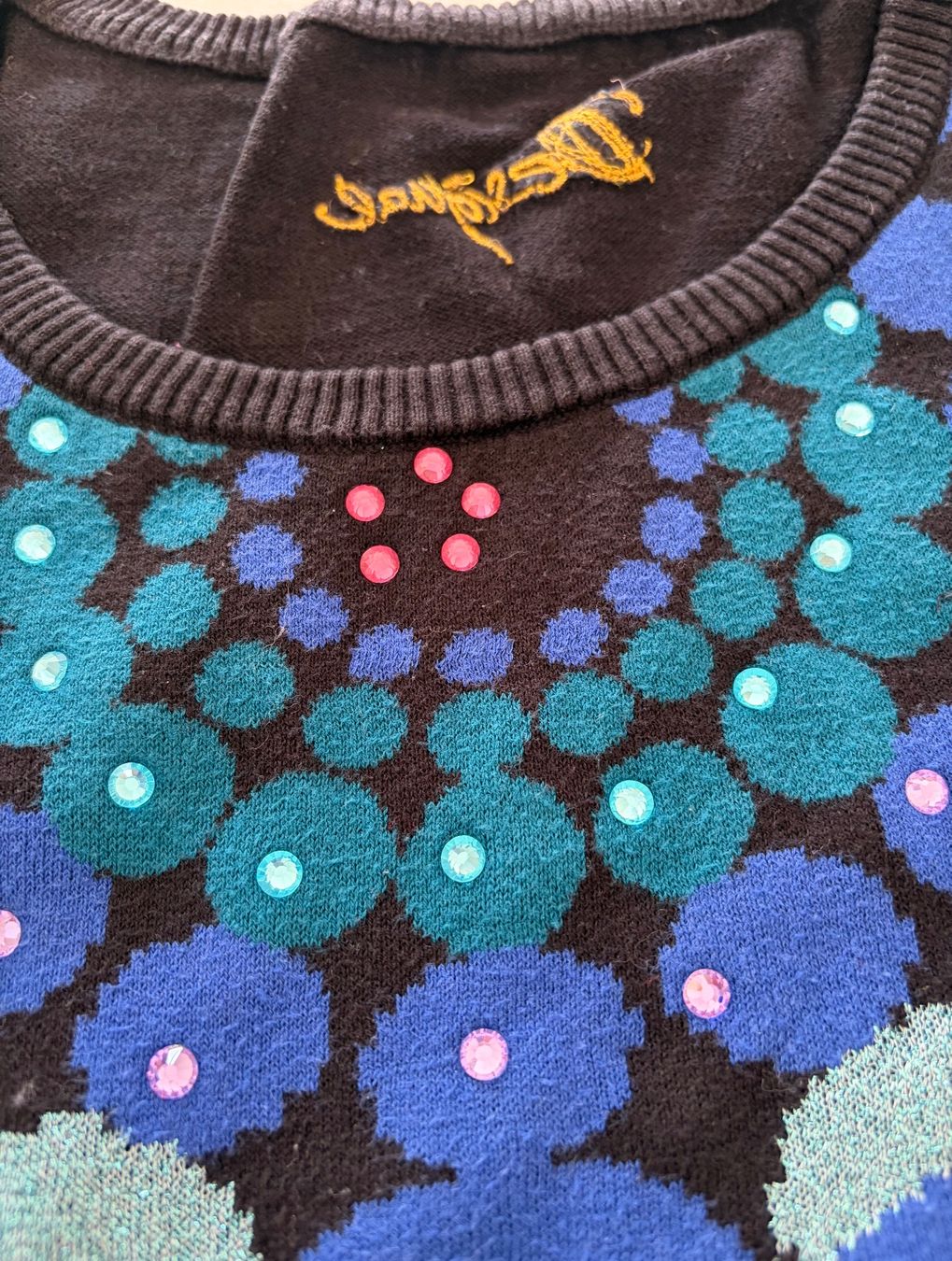 Desigual Maglioni & Felpe: **Damen Pullover in blau der Marke Desigual, Gr. M** – Usato da Wettingen venduto da Muggers 1