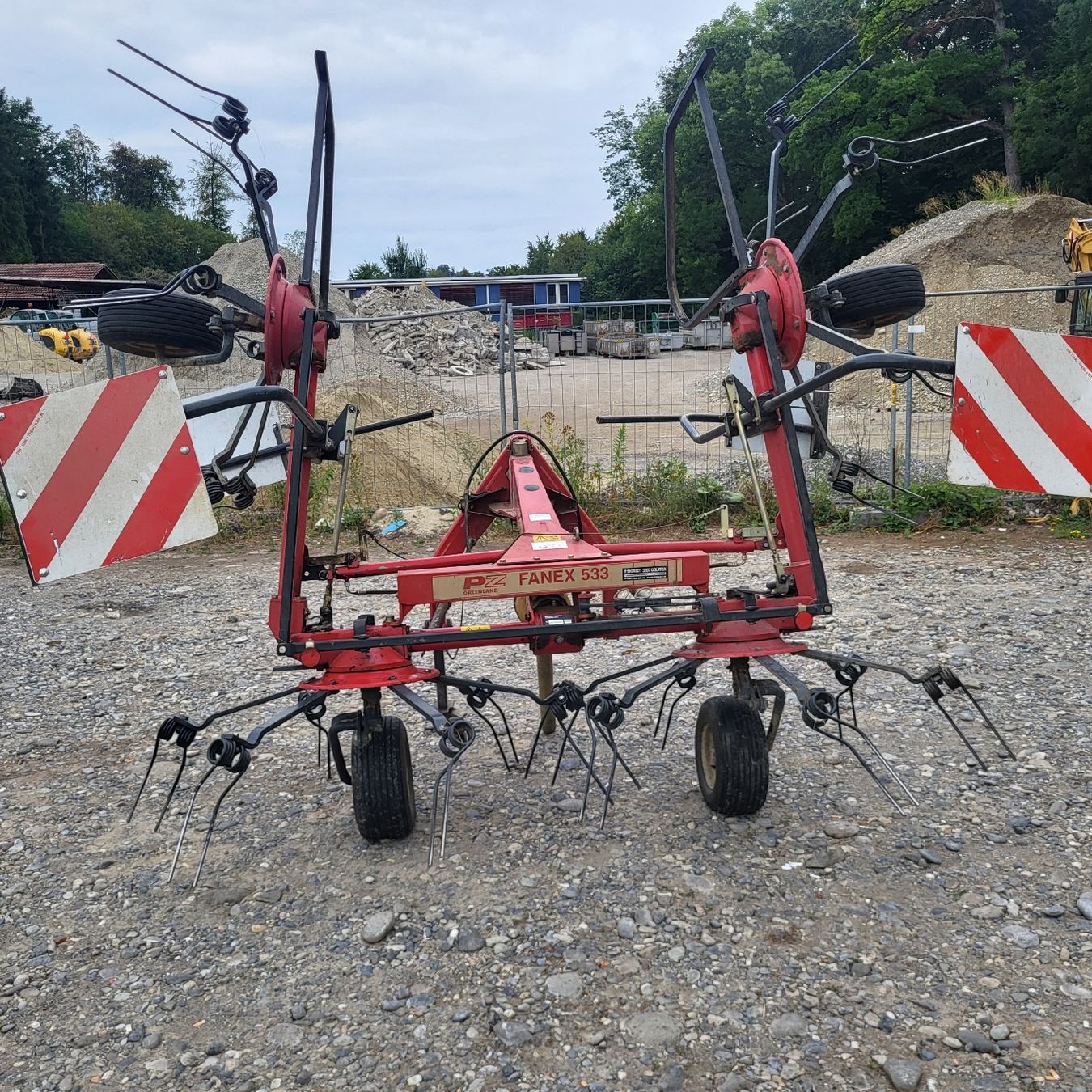 PZ Zweegers Alle Maschinen: Kreiselheuer – Gebraucht aus Schlosswil von bod_f66j 1