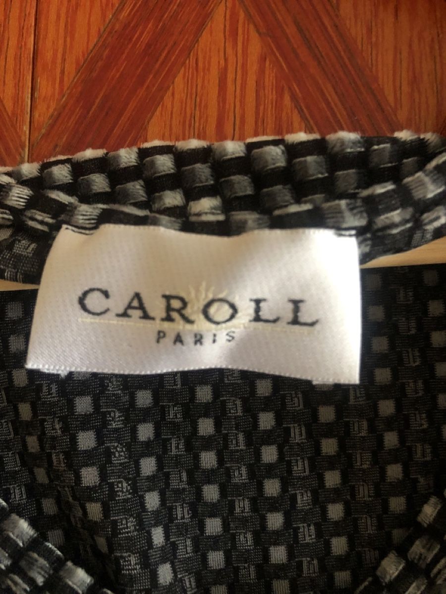 Caroll Tops: Pull  – Neu (gemäss Beschreibung) aus Etoy von lui_7mth 1