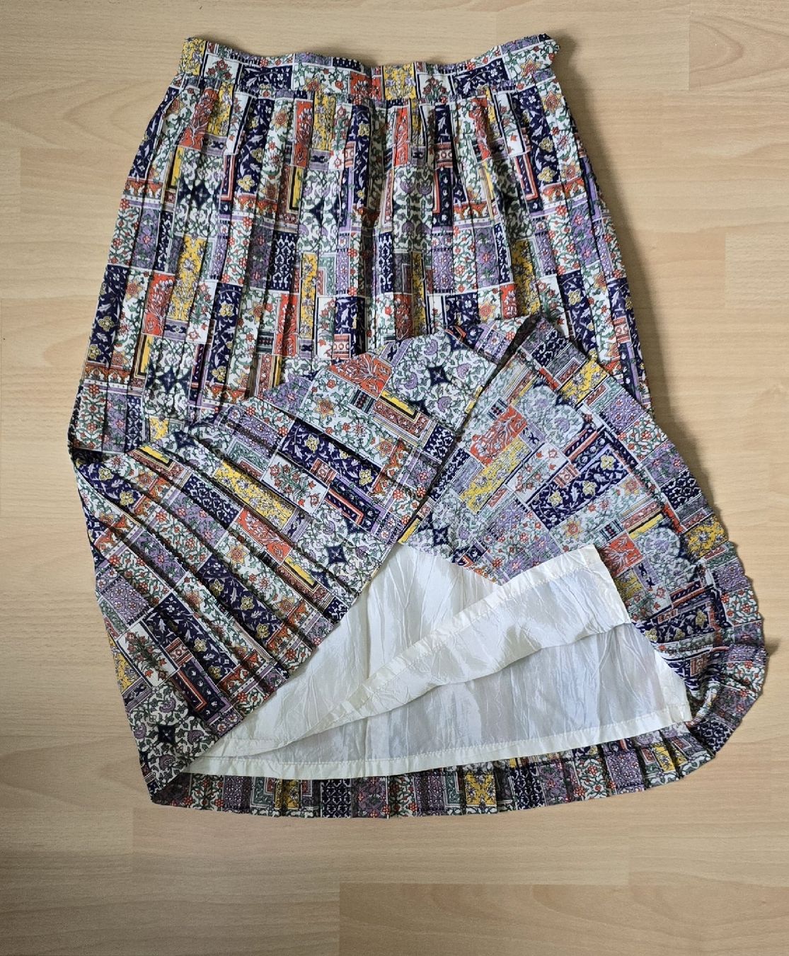 Gonne: Vintage Jupe Gr.S – Usato da Oberbipp venduto da Meaw13 1