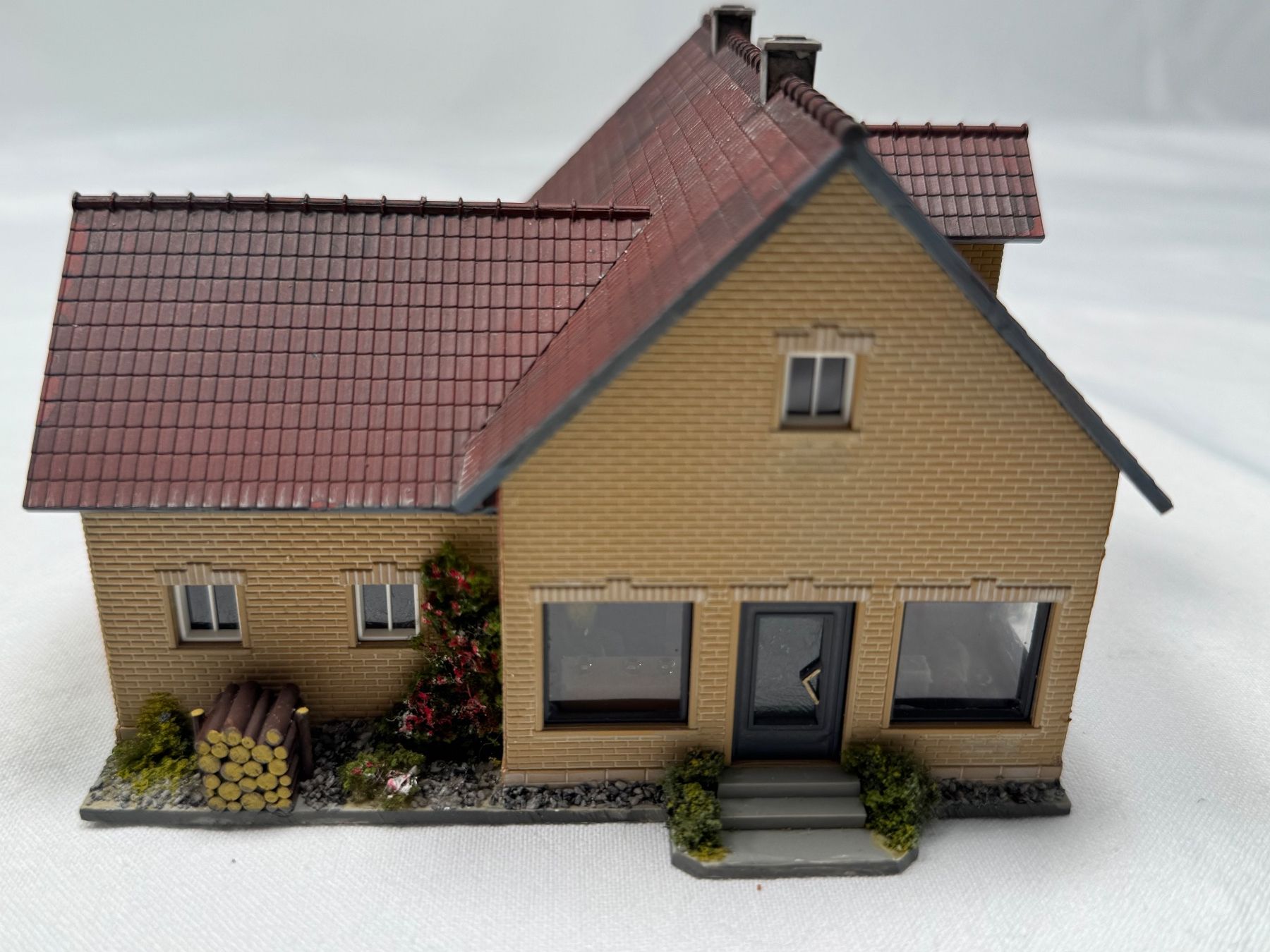 Modellini di ferrovie: Modelleisenbahn Wohnhaus mit Garten – Usato da Wettingen venduto da 1coni1 3