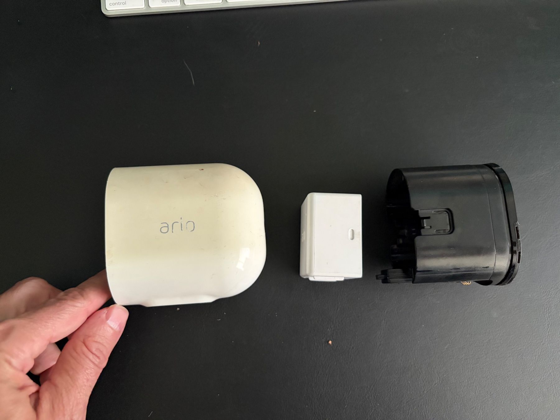 Arlo Videocamere: Arlo Urltra Outdoor Camera VMC5040 - Defekt – Difettoso da spreitenbach venduto da starion05
