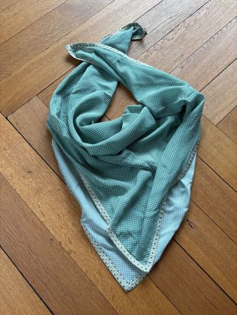 Gepunktetes Seidentuch / Seidenfoulard von PHINE