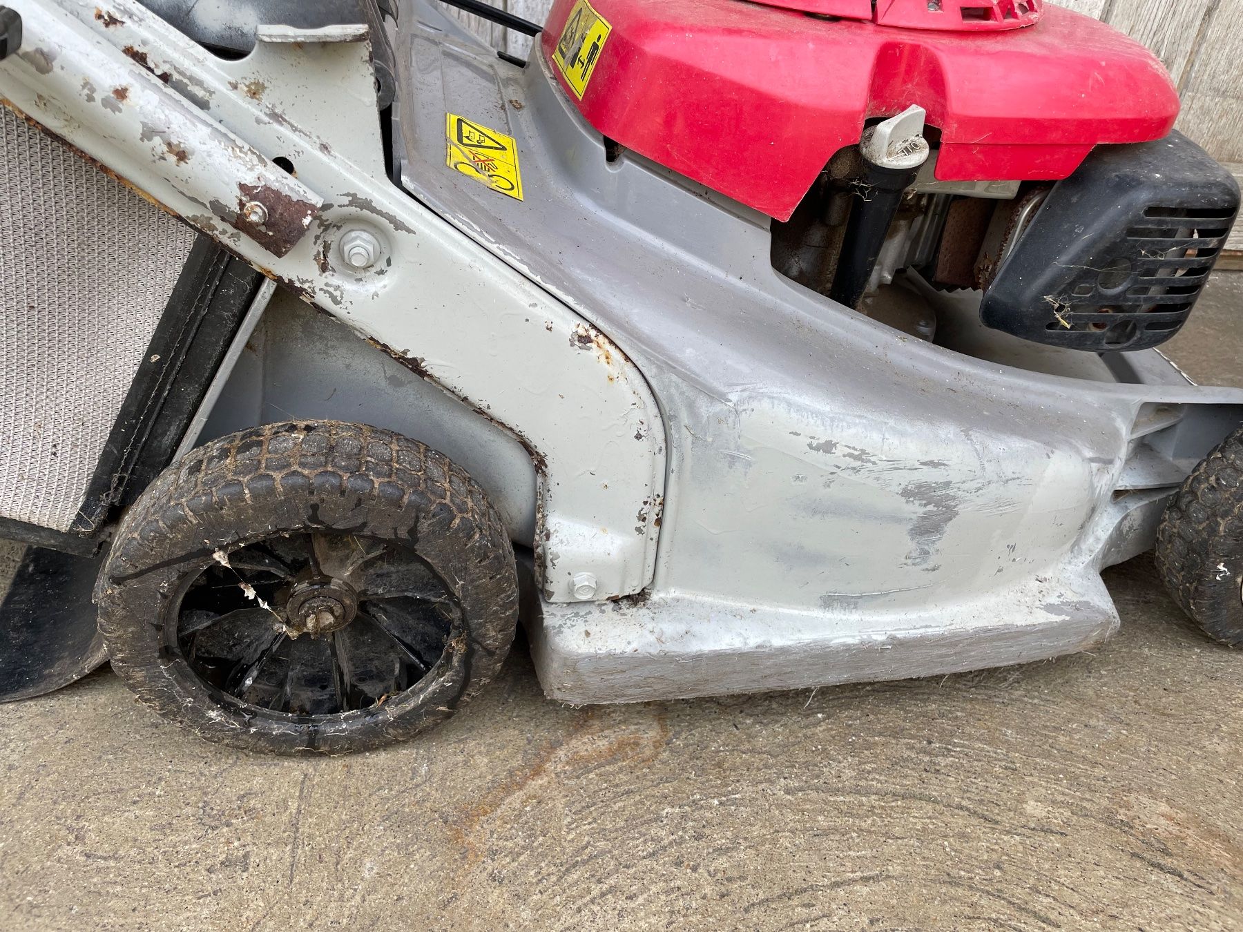 Motorsensen & Rasentrimmer: Honda Rasenmäher HRB 475 Benzin – Gebraucht aus Rüegsbach von  6