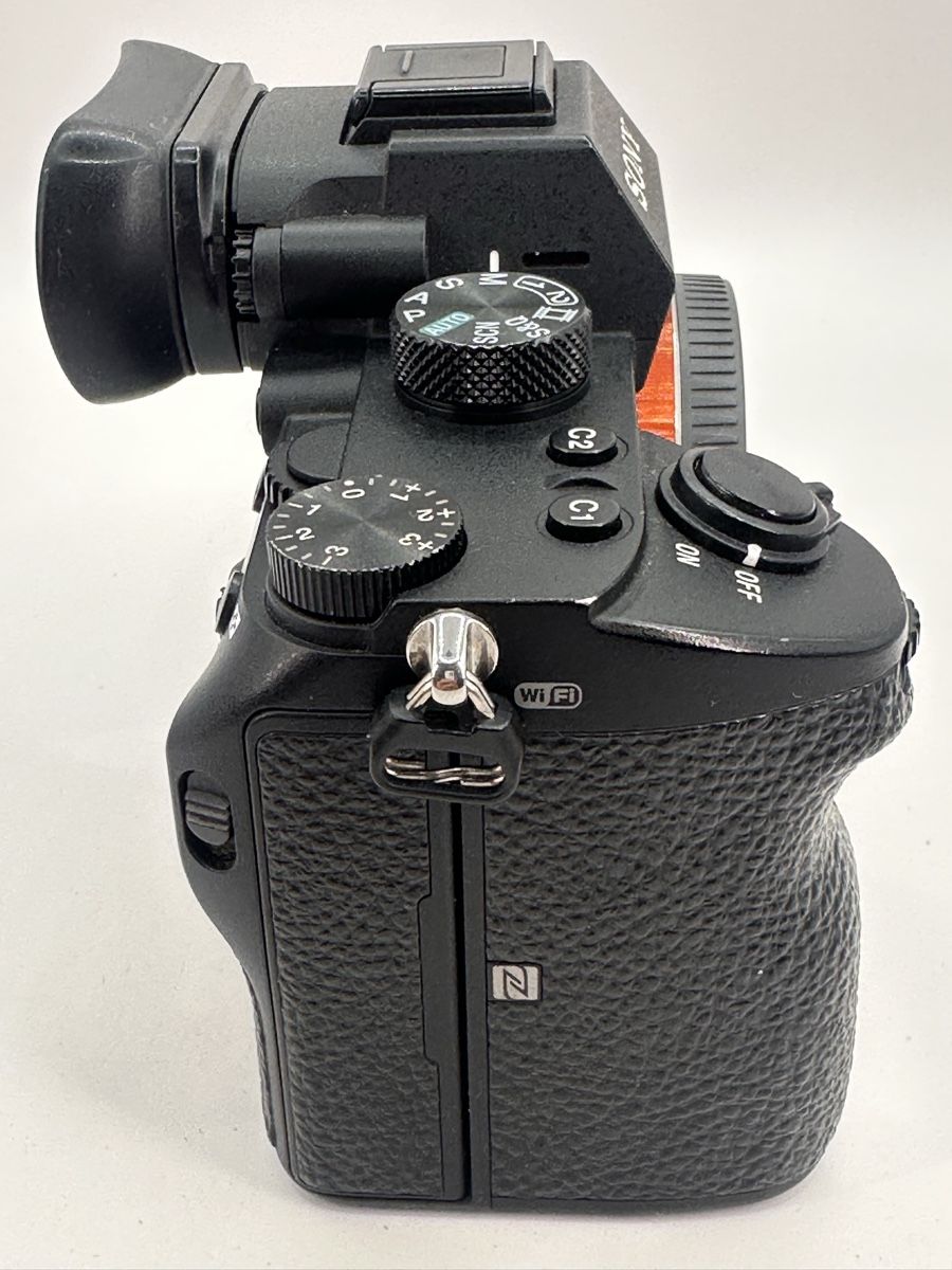 Sony Fotocamera: Sony Alpha 7 iii Top Zustand – Nuovo (secondo la descrizione) da Arbon venduto da Sed_9bj9 4