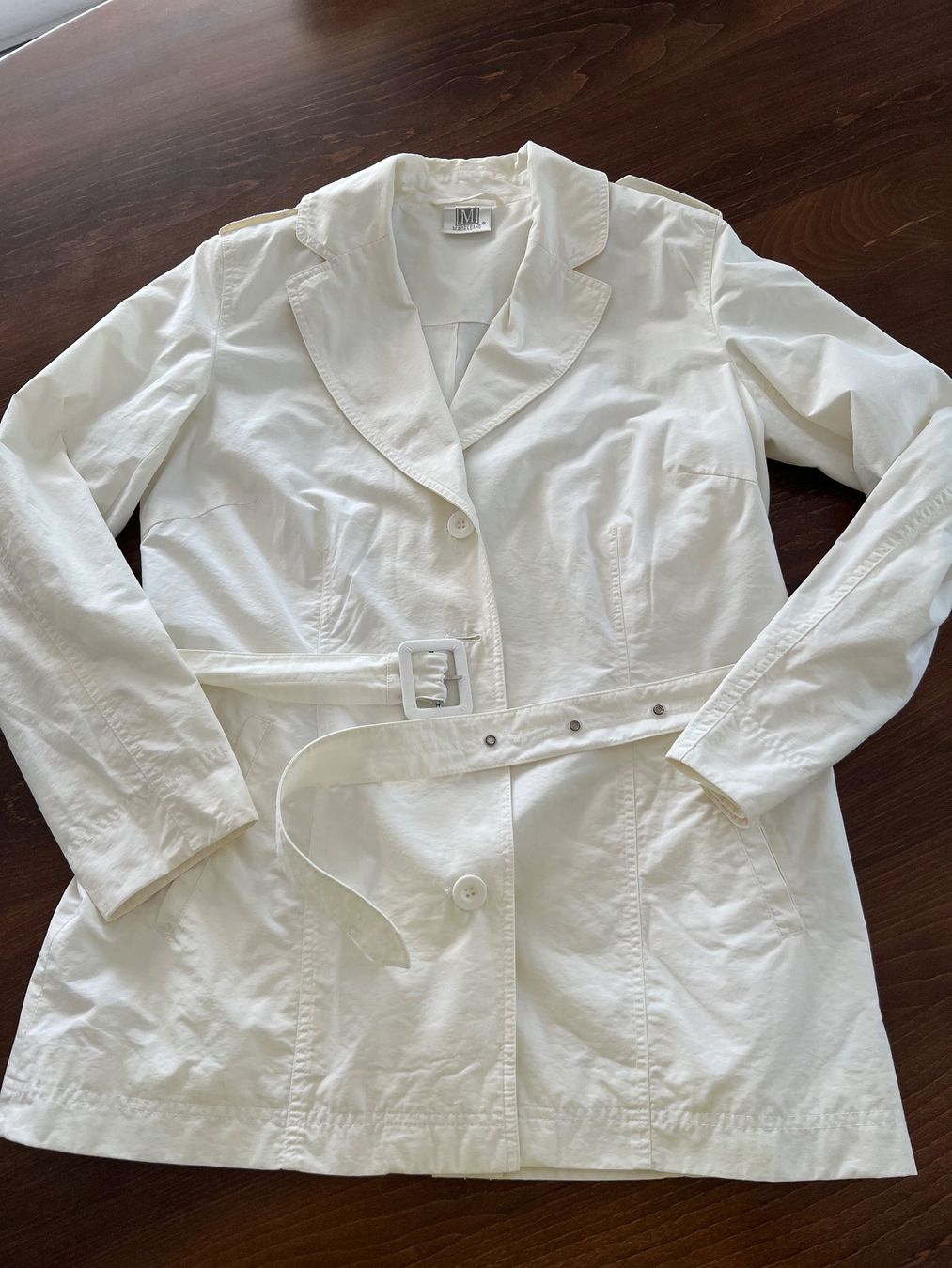 Madeleine Vestes: Madeleine Jacke weiss Gr. 38 – D'occasion à Ebmatingen par Mistelu