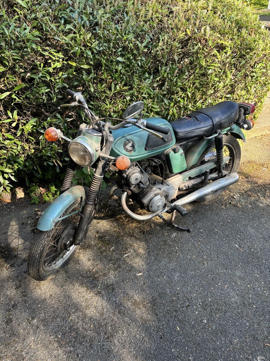 Honda Strada: Motorrad Honda SS 125 A Oldtimer – Difettoso da Neuenhof venduto da redballexpress 3