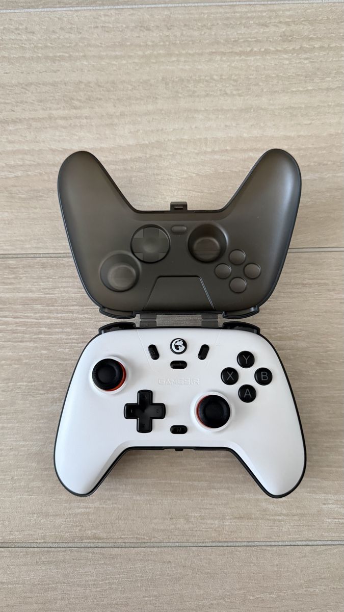 Controller: Manette sans fil  – Usato da Marin-Epagnier venduto da Malone22