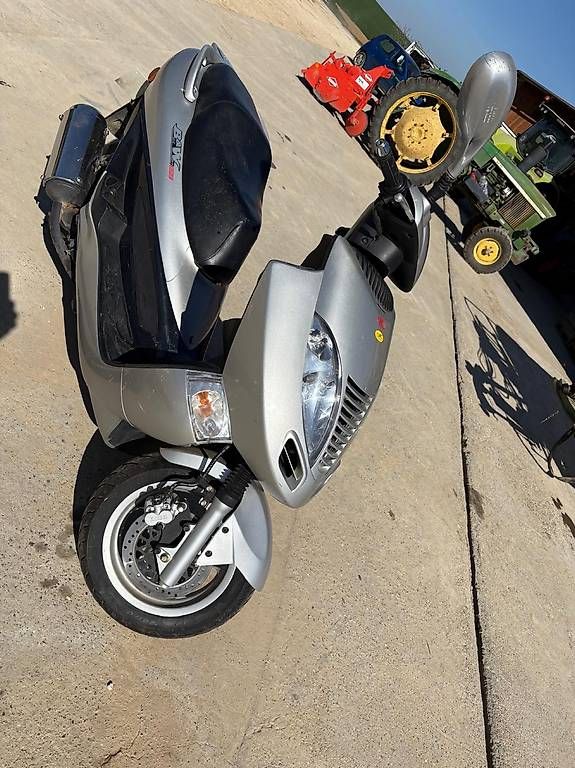 Scooters: Scooter 125 kymco – Gebraucht aus Chevenez von dla_wjr5 2