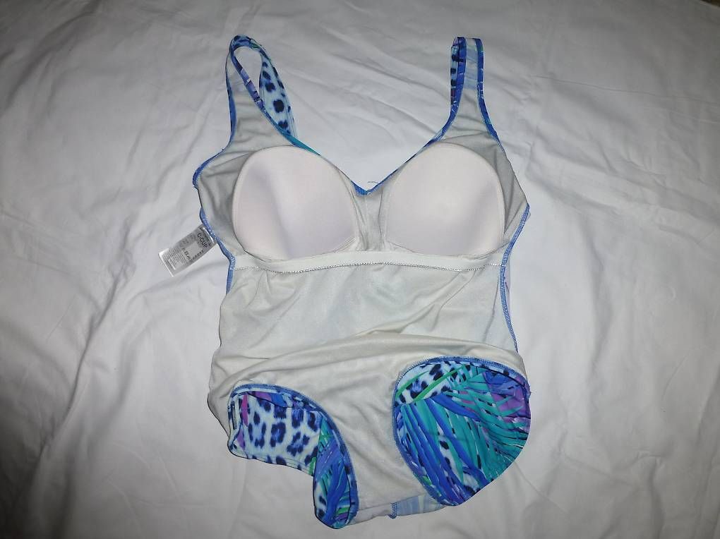 Costumi da bagno & Bikini: Badekleid Badeanzug Sunmarin Gr 44 Cup C – Nuovo (secondo la descrizione) da Reinach BL venduto da Spider63 3