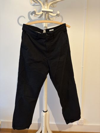 H&M Chinohose schwarz Regular Fit Stretch