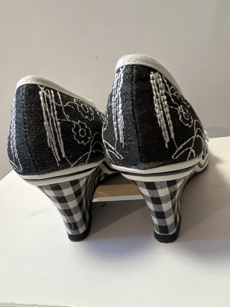 Graceland Chaussures femmes: Coole hohe Schuhe 36  – D'occasion à Oberglatt ZH par ble_75jw 2