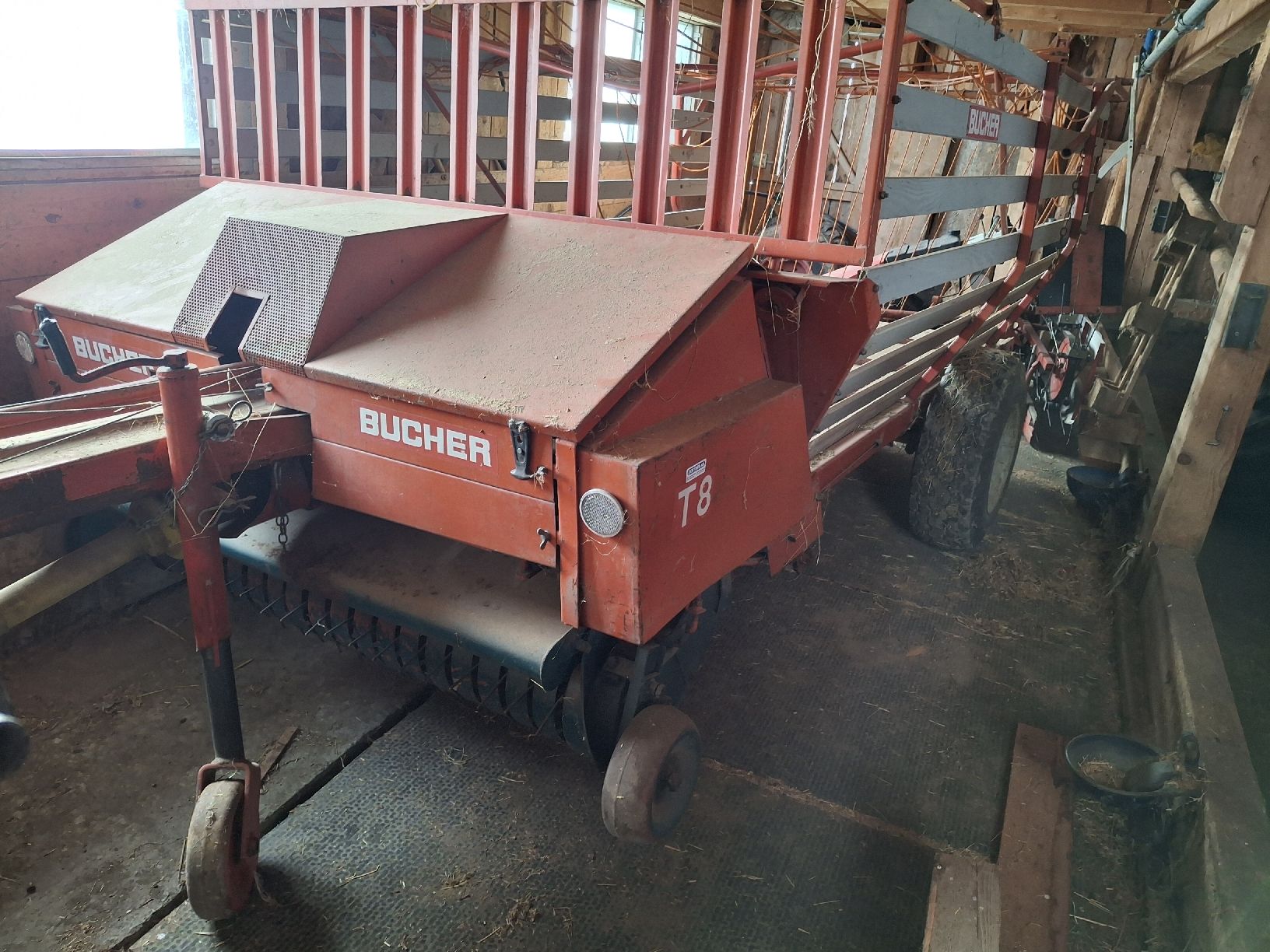 Bucher Rimorchi: Bucher T8 Ladewagen – Usato da Oberhelfenschwil venduto da chr_fm2r 2