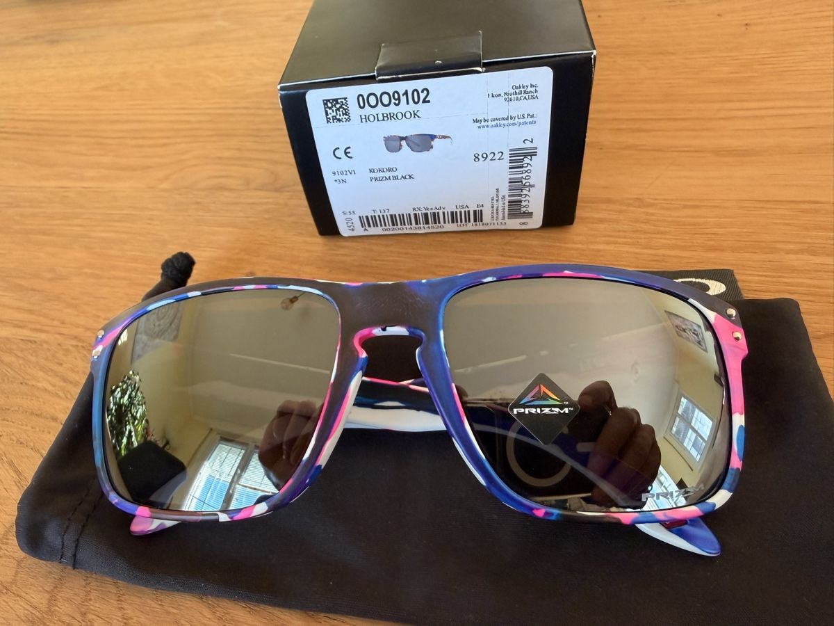 Oakley Occhiali & Lenti: Oakley Holbrook Kokoro collection – Nuovo e nell'imballaggio originale da Bussigny venduto da gaillo