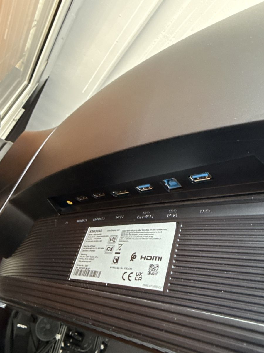 Monitor: Samsung 49inch odyssey – Usato da Küsnacht ZH venduto da CRev 2