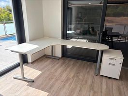 Bureau d'angle