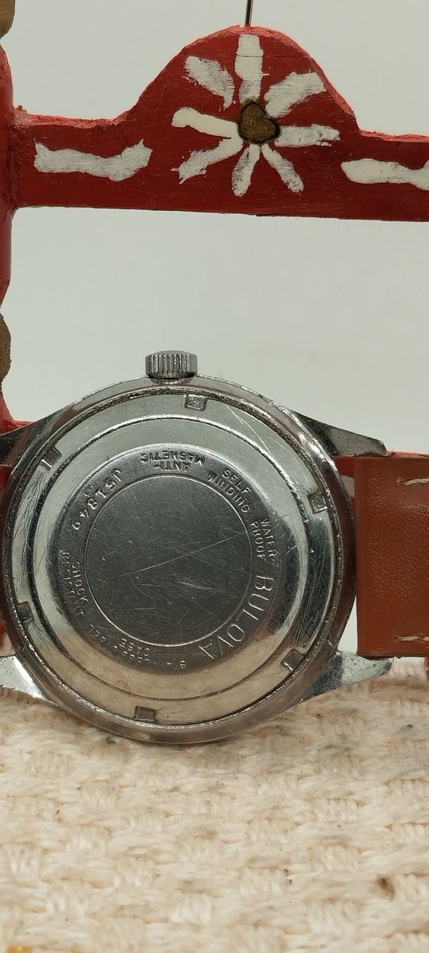 Orologi: Montre caravelle récupération – Usato da La Chaux-de-Fonds venduto da jac_9llg 6