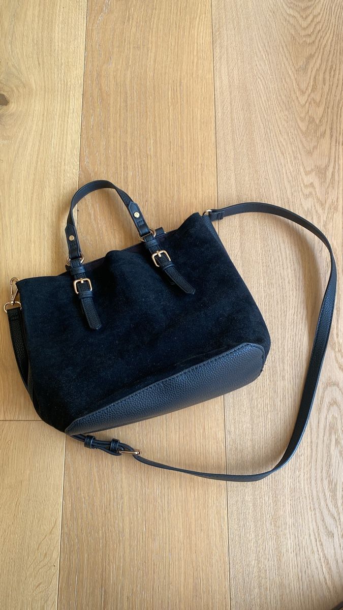 Borse da donna: Handtasche, neuwertig – Nuovo (secondo la descrizione) da Zürich venduto da epe_ggn6
