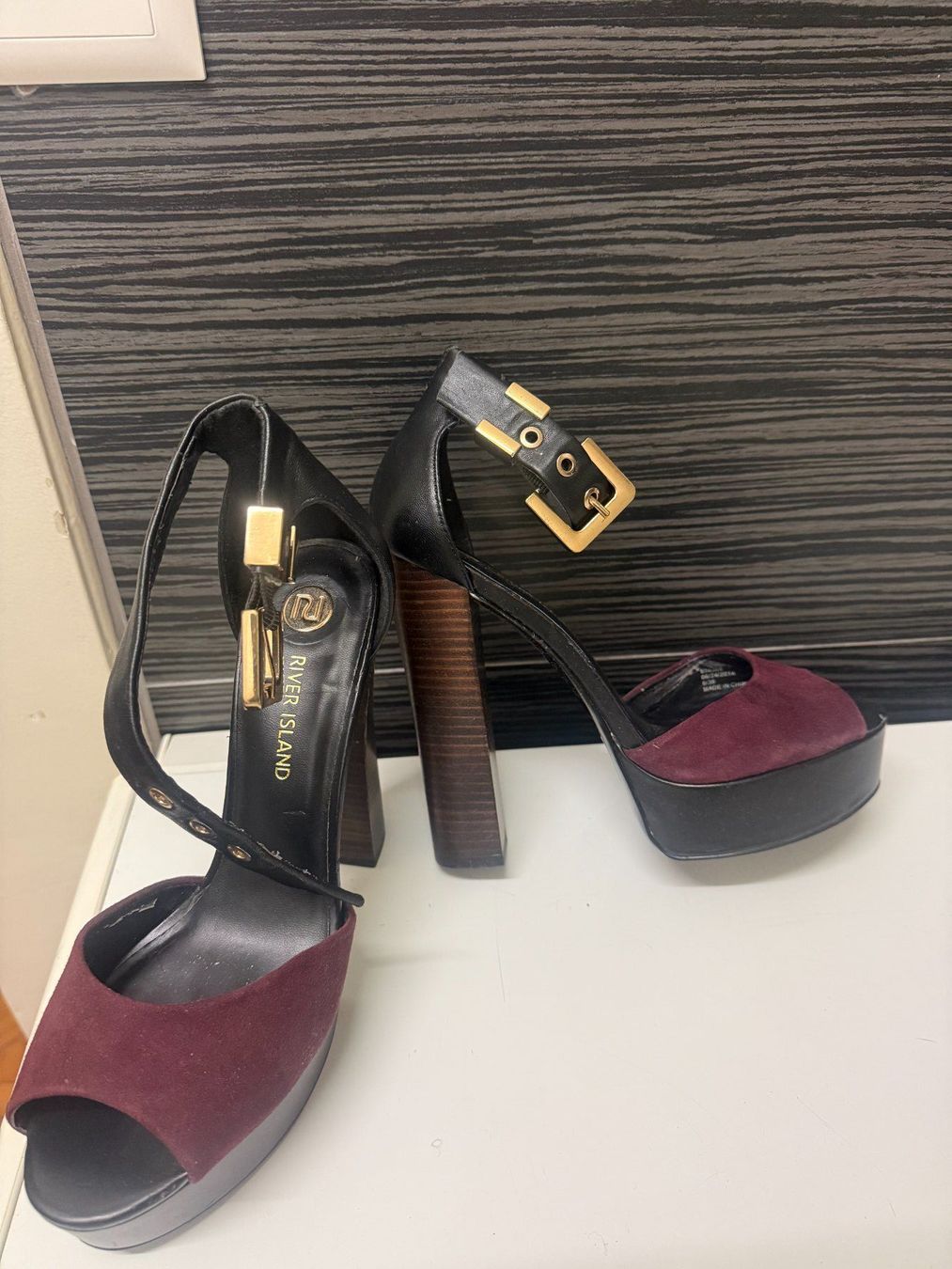 Scarpe da donna: 20. Escarpins River Island – Nuovo (secondo la descrizione) da Le Locle venduto da tchanatakoua