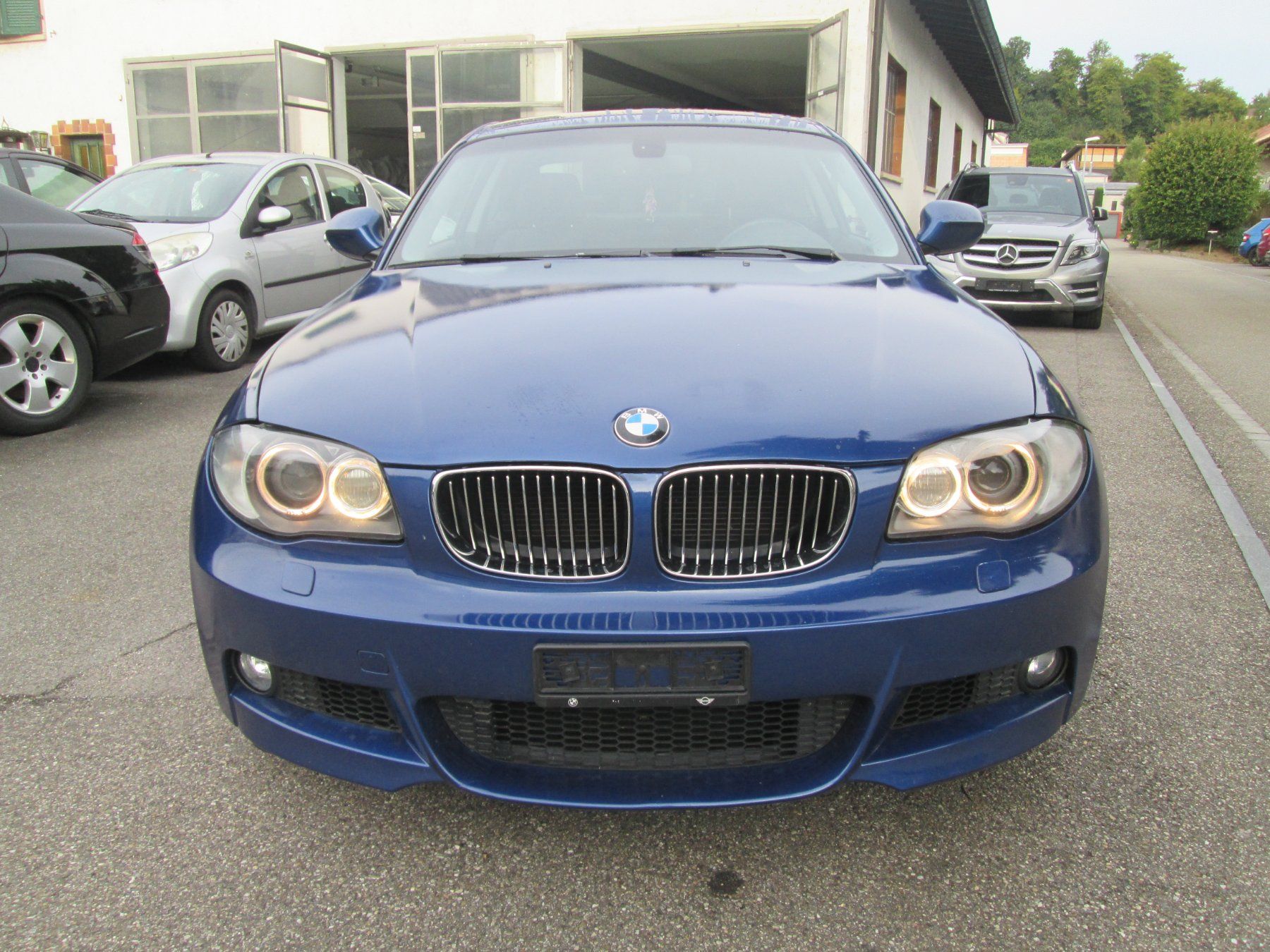 BMW Automobili: BMW 118i Coupé – Usato da Laufen venduto da Garage-Straumann 5