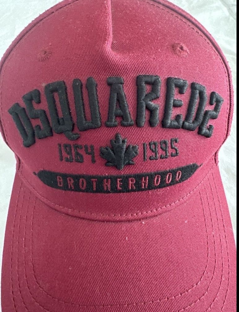 Dsquared2 Altro in  Abbigliamento & Accessori: Dsquared Cap – Usato da Zug venduto da high1970 1